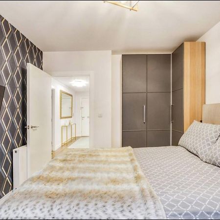 Chelsea Chic: An Upscale And Modern Flat Lejlighed London Eksteriør billede